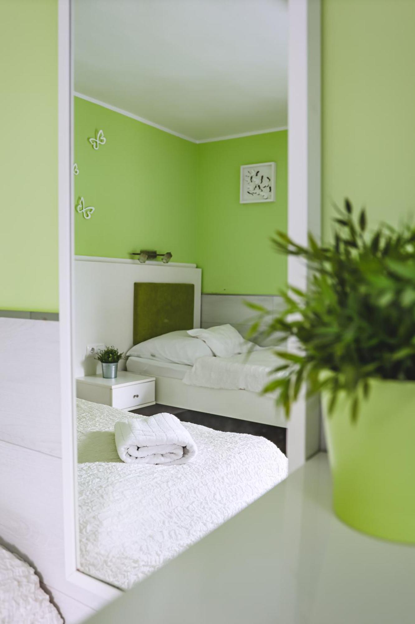 Bed & Breakfast Szivárvány Panzió Szeged
