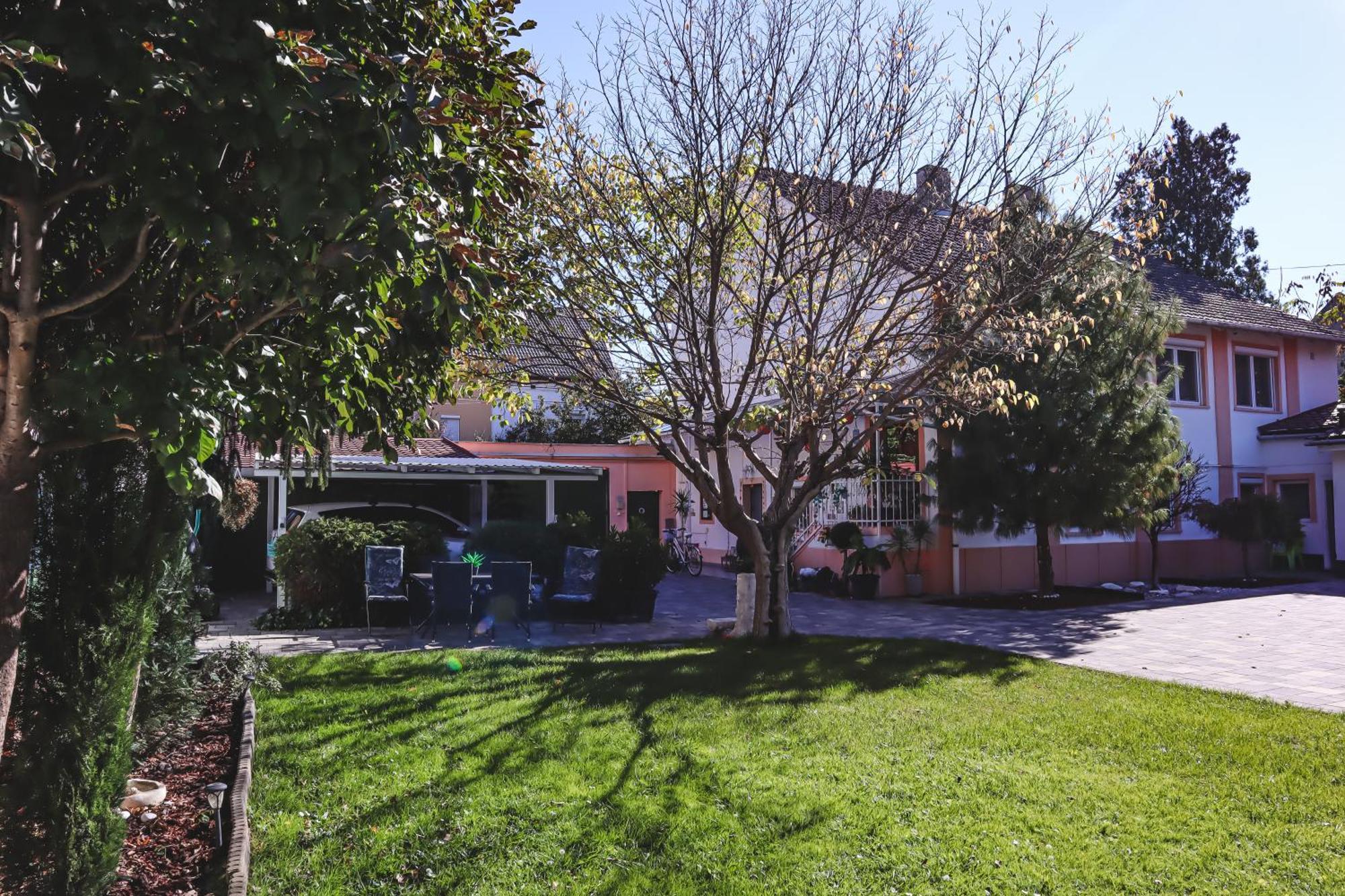 Szivárvány Panzió Bed & Breakfast Szeged